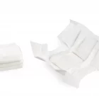 Detalle de los pañales de Antonio Juan para completar las rutinas de cambio y cuidado durante el juego con muñecas bebé.