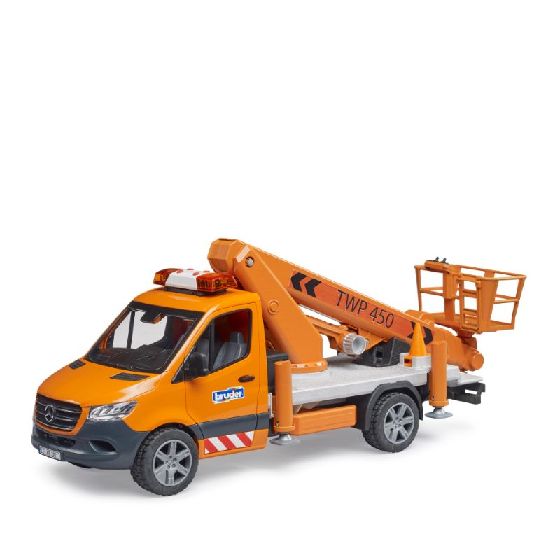 MB Sprinter con Grúa 02679 Bruder MB Sprinter con grúa 02679 de Bruder con brazo elevador, cesta autonivelante, estabilizadores y módulo de luces y sonido.