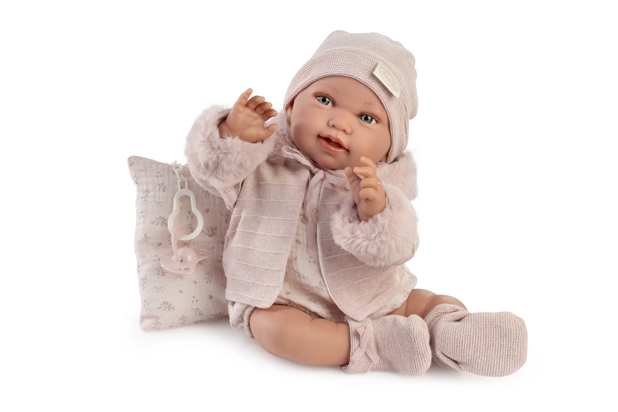 Muñeca Recién Nacida Pipa Invierno de Antonio Juan haciendo muecas Muñeca Recién Nacida Pipa Invierno de Antonio Juan haciendo muecas, de 42 cm, con cuerpo blandito, tacto especial y relleno especial.