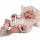 Muñeca Recién Nacida Pipa Invierno de Antonio Juan recostada, de 42 cm, con cuerpo blandito, tacto especial y relleno especial.